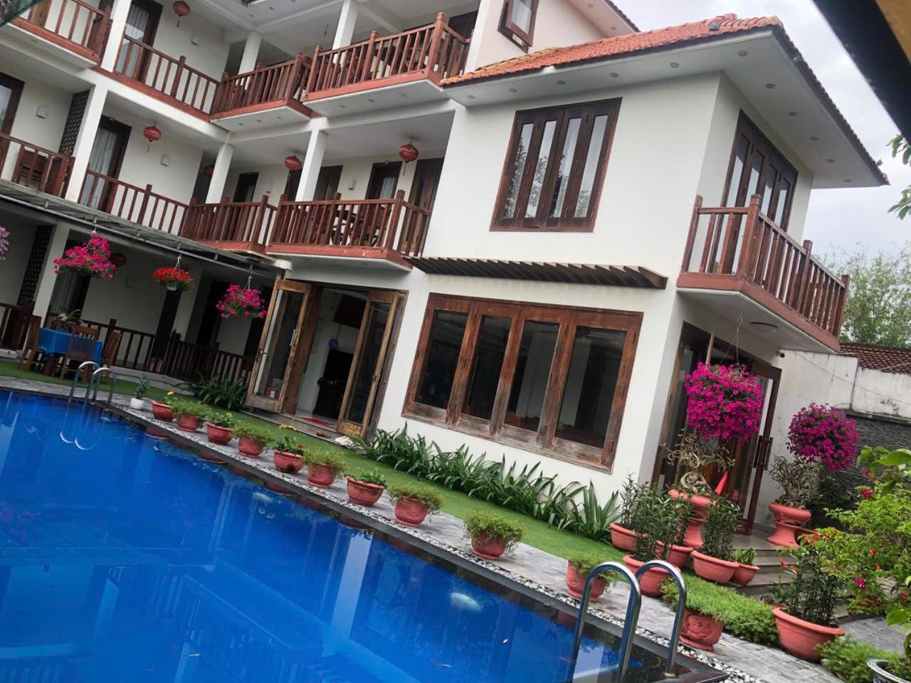 Village Moon Villa Hoi An Bagian luar foto