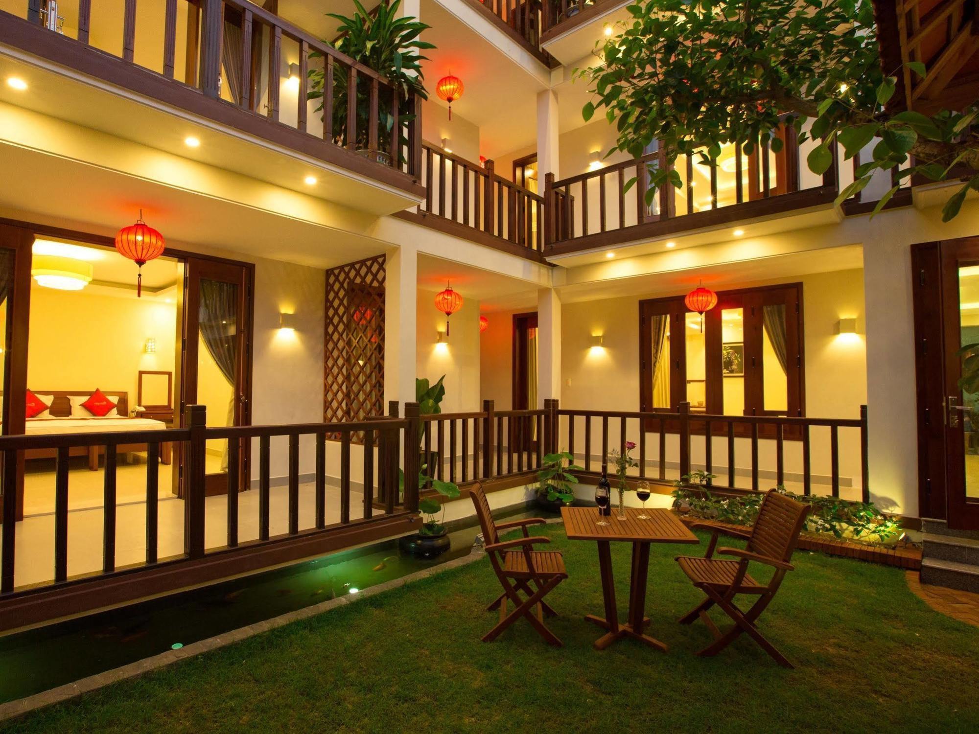 Village Moon Villa Hoi An Bagian luar foto