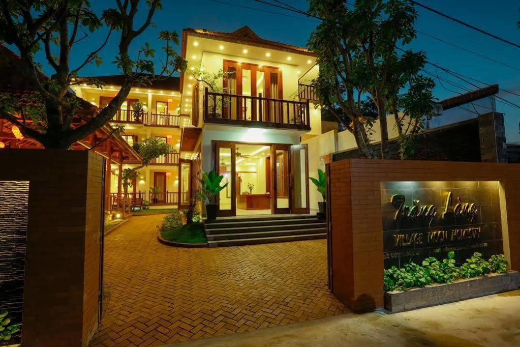 Village Moon Villa Hoi An Bagian luar foto